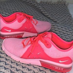 Nike Air Max Element